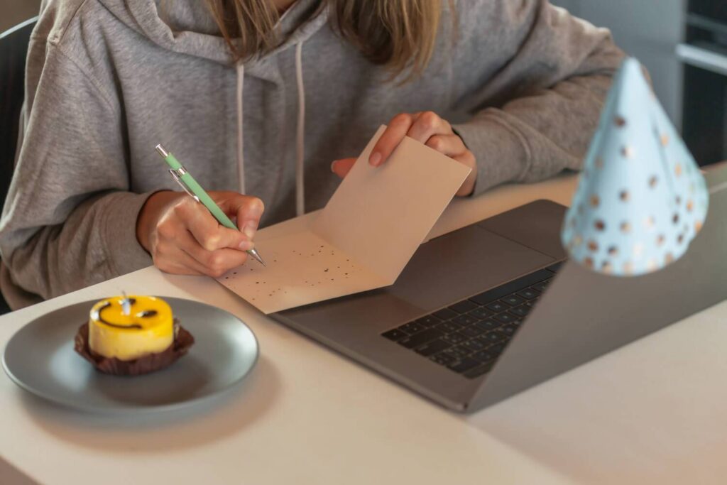 What to write in a birthday card for someone you just met