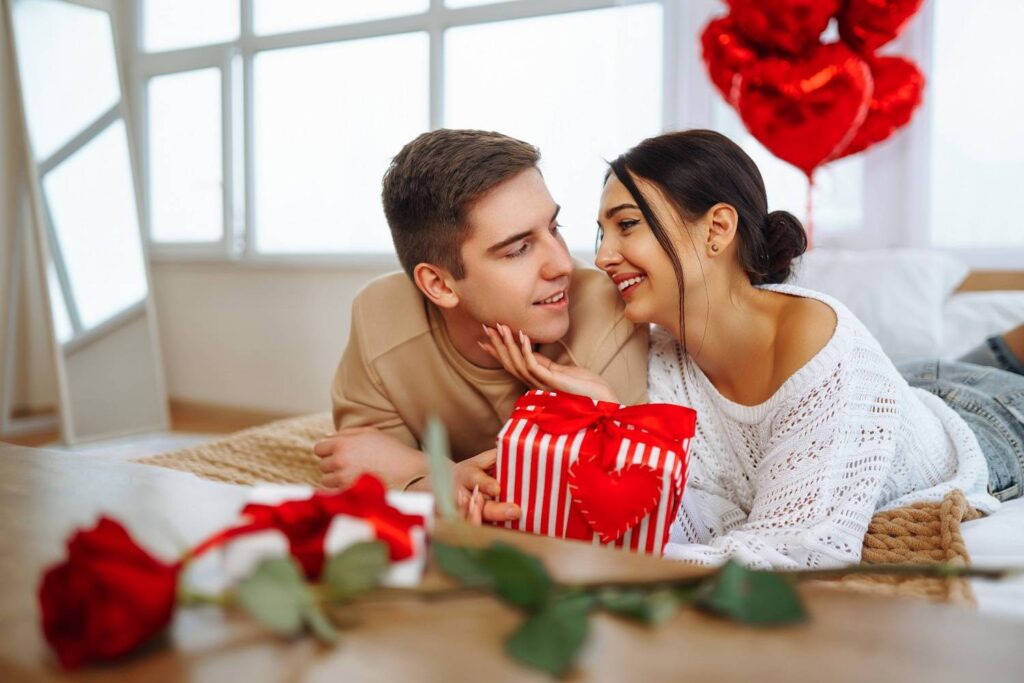 Sweet and Slightly Flirty Birthday Wishes for Situationship Vibes