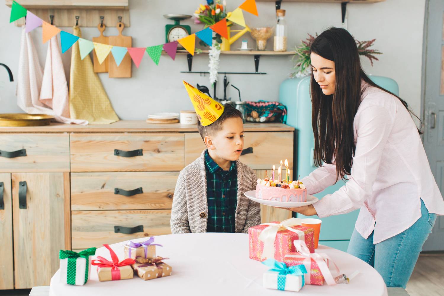 Birthday Wishes for the Sibling Whoโs Your Therapist